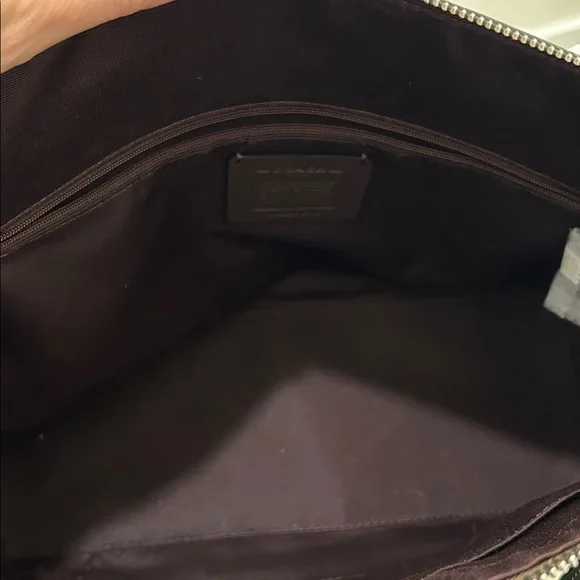 Coach (NWT) Gallery Tote Bag & Wallet in Signature Canvas & Heart Print - Picture 11 of 17